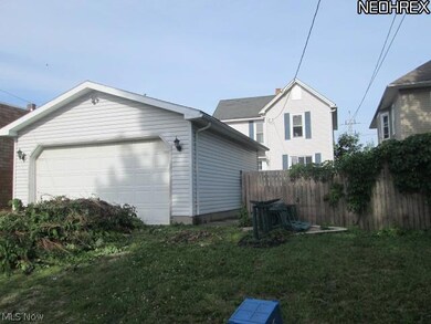 341 Mcclain Ave, Coshocton, OH 43812 - photo 4