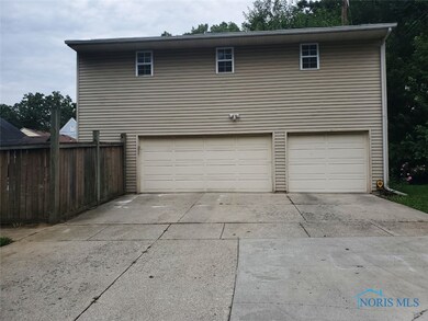 2102 Mansfield Rd, Toledo, OH 43613 - photo 6