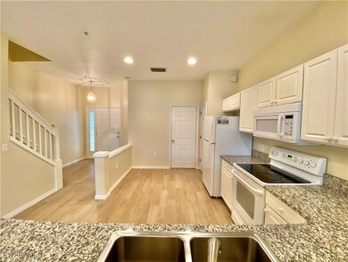 909 Hampton Cir unit 101, Naples, FL 34105 - photo 5