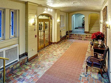 Lobby/Reception.