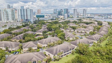 895 Normandy Trace Rd unit 895, Tampa, FL 33602 - photo 2