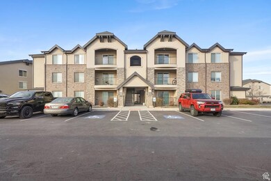 1045 S 1700 W unit 1232, Payson, UT 84651 - photo 2