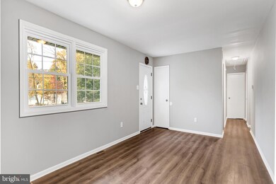 727 Valley Green Ave, Woodbury, NJ 08096 - photo 5