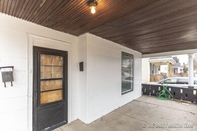 1010 Jefferson SE_12