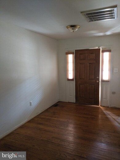 3175 Elsa Ave, Waldorf, MD 20603 - photo 2