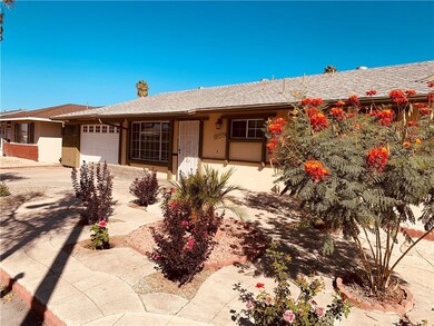 Front view of home with easy landscape