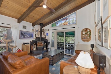 3251 Chateau Rd unit 12, Mammoth Lakes, CA 93546 - photo 5