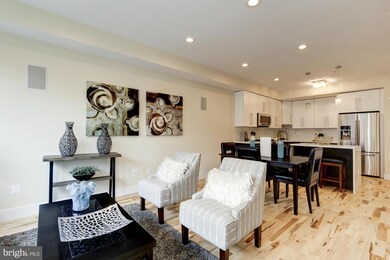 619 Newton Place NW unit A, Washington, DC 20010 - photo 3