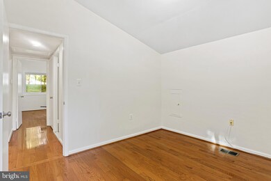 6161 Committment Ct, Columbia, MD 21045 - photo 5