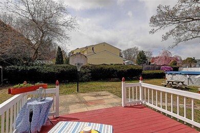 10 Valley Crest Dr, West Warwick, RI 02893 - photo 5