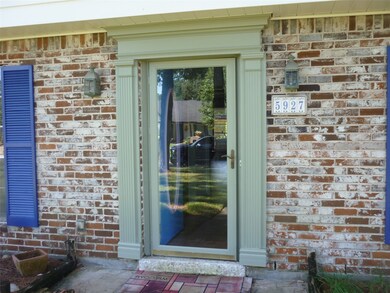 5927 Lawn Ln, Houston, TX 77088 - photo 2