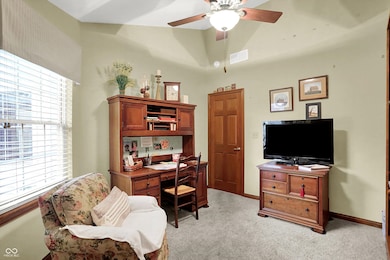 3704 S Cedar Cove Ct unit 6, New Palestine, IN 46163 - photo 6