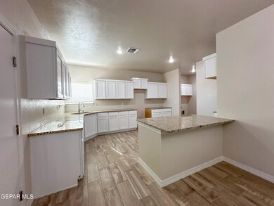 11969 Mountains Place, Socorro, TX 79927 - photo 2