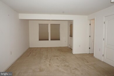 48 Private Ct, Bunker Hill, WV 25413 - photo 4