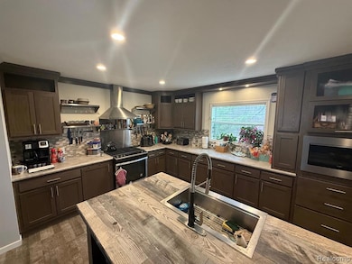 9922 Macbeth St, Fenton, MI 48430 - photo 3