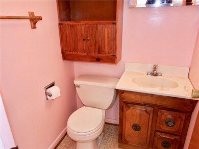 422 Beechwood Dr, Beech Grove, IN 46107 - photo 4