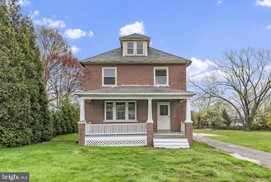 14 N Trooper Rd, Norristown, PA 19403 - photo 2