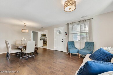 2425 Una Dr, Jacksonville, FL 32216 - photo 5