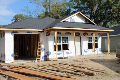 284 Bridgewater Ln, Darien, GA 31305 - photo 2