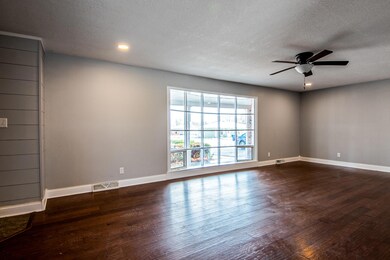 103 Chevy Chase Ln - 301