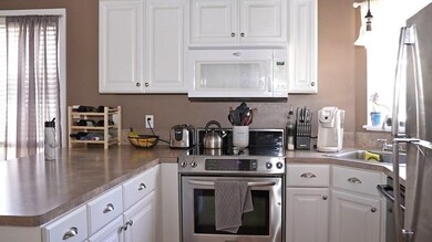 750 Whittenton St unit 421, Taunton, MA 02780 - photo 7