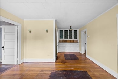 24 School St, Oak Bluffs, MA 02557 - photo 4