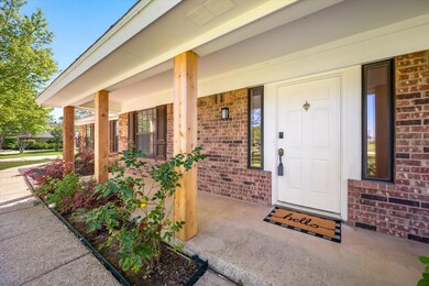 1730 Hunters Creek Dr, Southlake, TX 76092 - photo 2