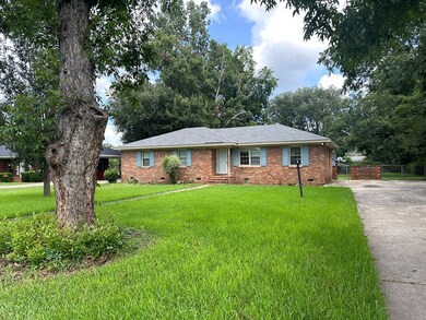 821 Community Ave, Albany, GA 31705 - photo 2