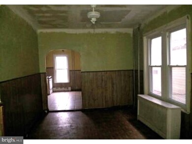 306 Walnut St, Darby, PA 19023 - photo 7