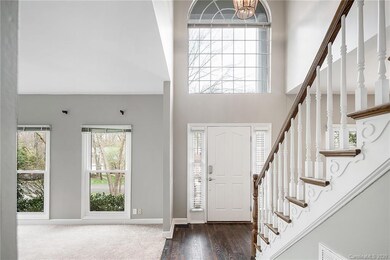 12512 Cliffcreek Dr, Huntersville, NC 28078 - photo 3