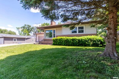 1926 San Jose Ct, Bettendorf, IA 52722 - photo 2