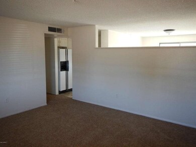 Family room 2