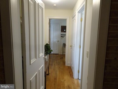 423 Delaware St unit 2, New Castle, DE 19720 - photo 6