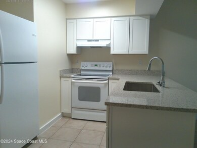 870 N Cocoa Blvd unit 4, Cocoa, FL 32922 - photo 3