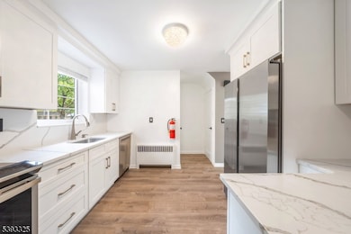 85A Troy Dr unit 11, Springfield, NJ 07081 - photo 2