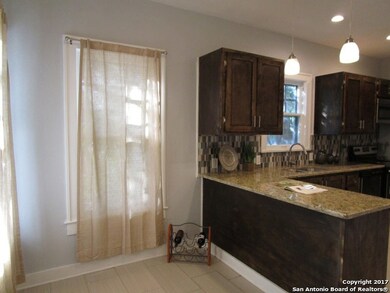 830 E Erie Ave, San Antonio, TX 78212 - photo 7