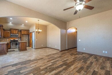 3013 Brookstone Ct, Moore, OK 73160 - photo 6