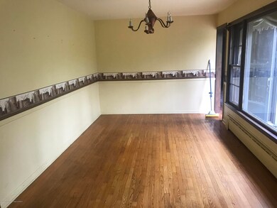 8 Willow Rd, Holmdel, NJ 07733 - photo 3