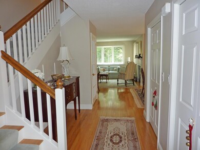 65 Ledgewood Hills Dr unit U349, Nashua, NH 03062 - photo 3