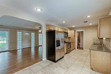 3202 Randall St, Houston, TX 77018 - photo 7