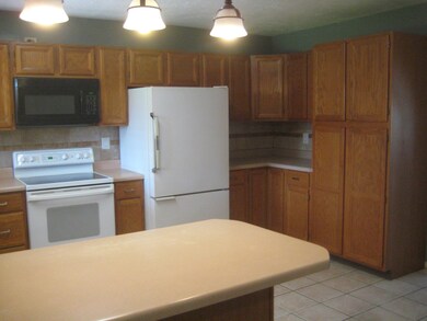 Kitchen other half 721