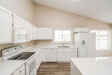 004-photo-kitchen-9227486