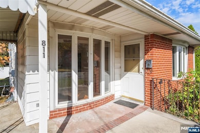 811 Summit Ave, Hackensack, NJ 07601 - photo 3