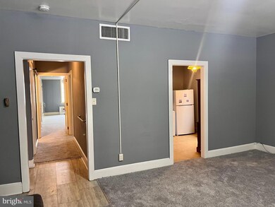 27 N Hanover St, Pottstown, PA 19464 - photo 7