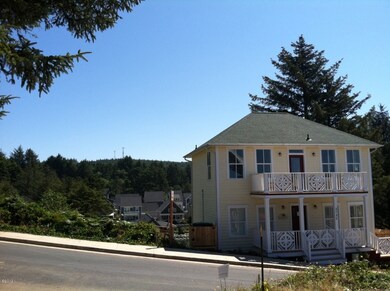 35 SW Anchor Ave, Lincoln City, Or, OR 97367 - photo 2