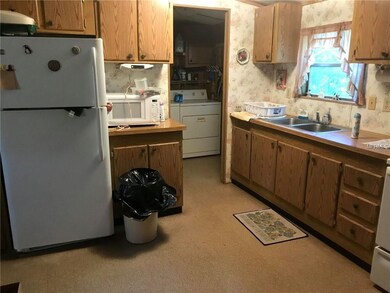 6149 Massey Rd, Zephyrhills, FL 33542 - photo 4