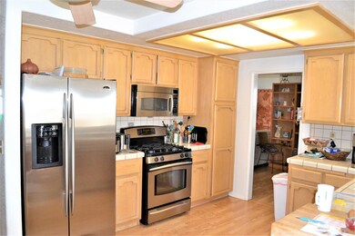 4000 Stetson Ave, Rosamond, CA 93560 - photo 5