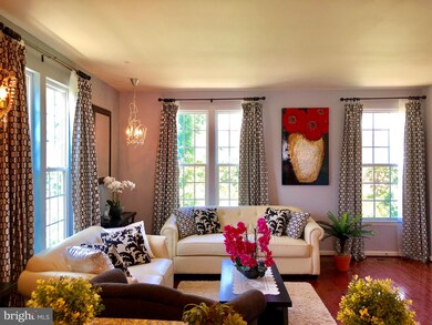 3912 Halton Hall Ln, Burtonsville, MD 20866 - photo 7