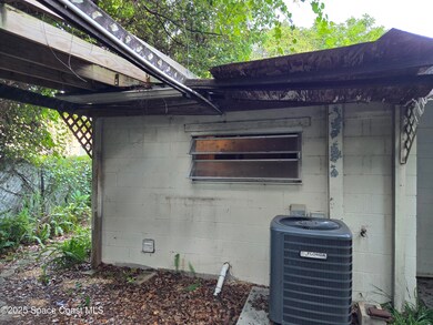 1035 Sea Grape Dr, Melbourne, FL 32935 - photo 7