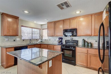 11052 Cherokee Landing St, Las Vegas, NV 89179 - photo 4